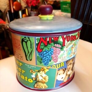 Oneida Vintage Labels Large Oval Stoneware Cookie Jar/Canister